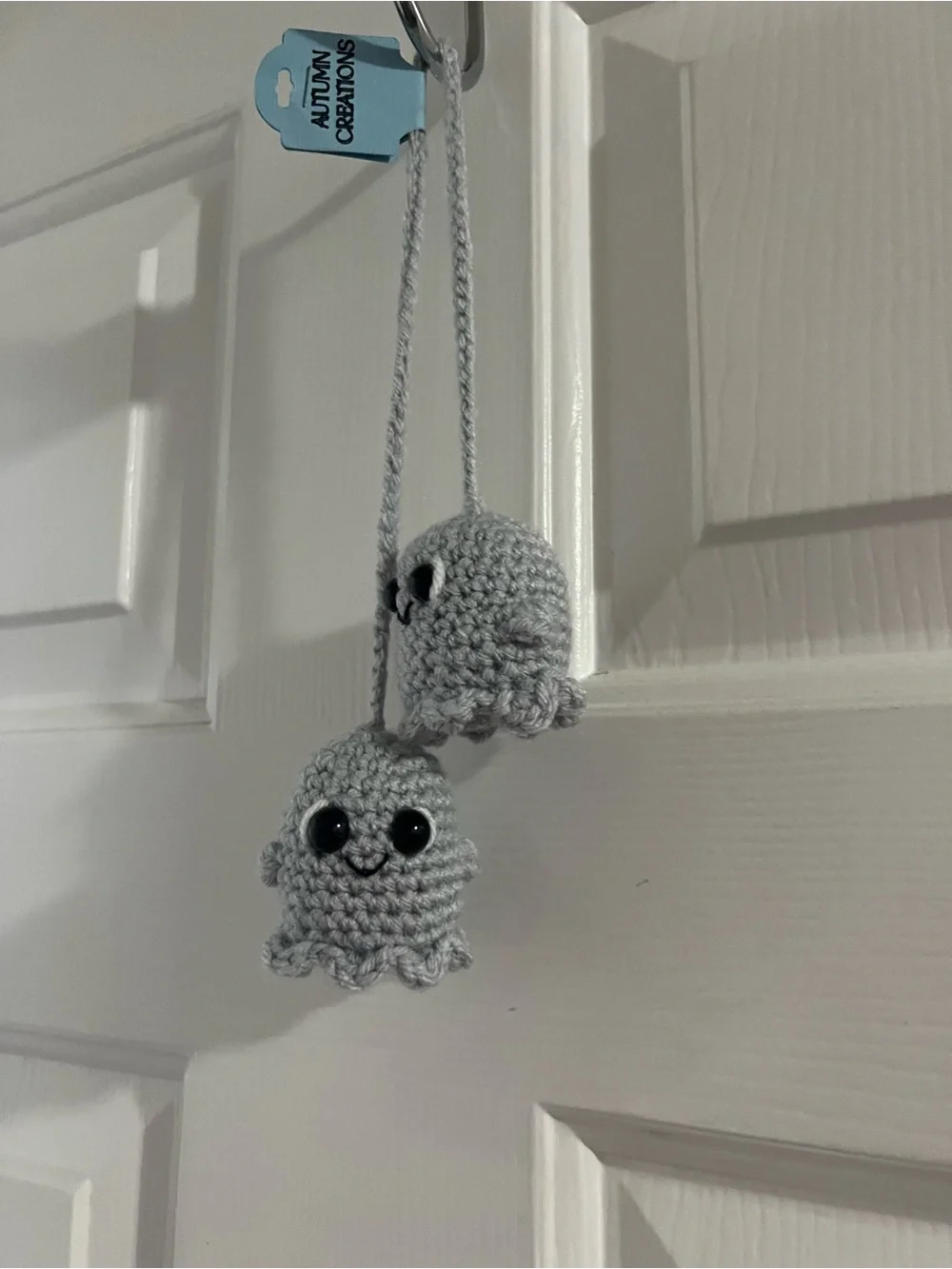 Crocheted Ghost Rearview Mirror Hanger 👻 - Picture 2 of 5